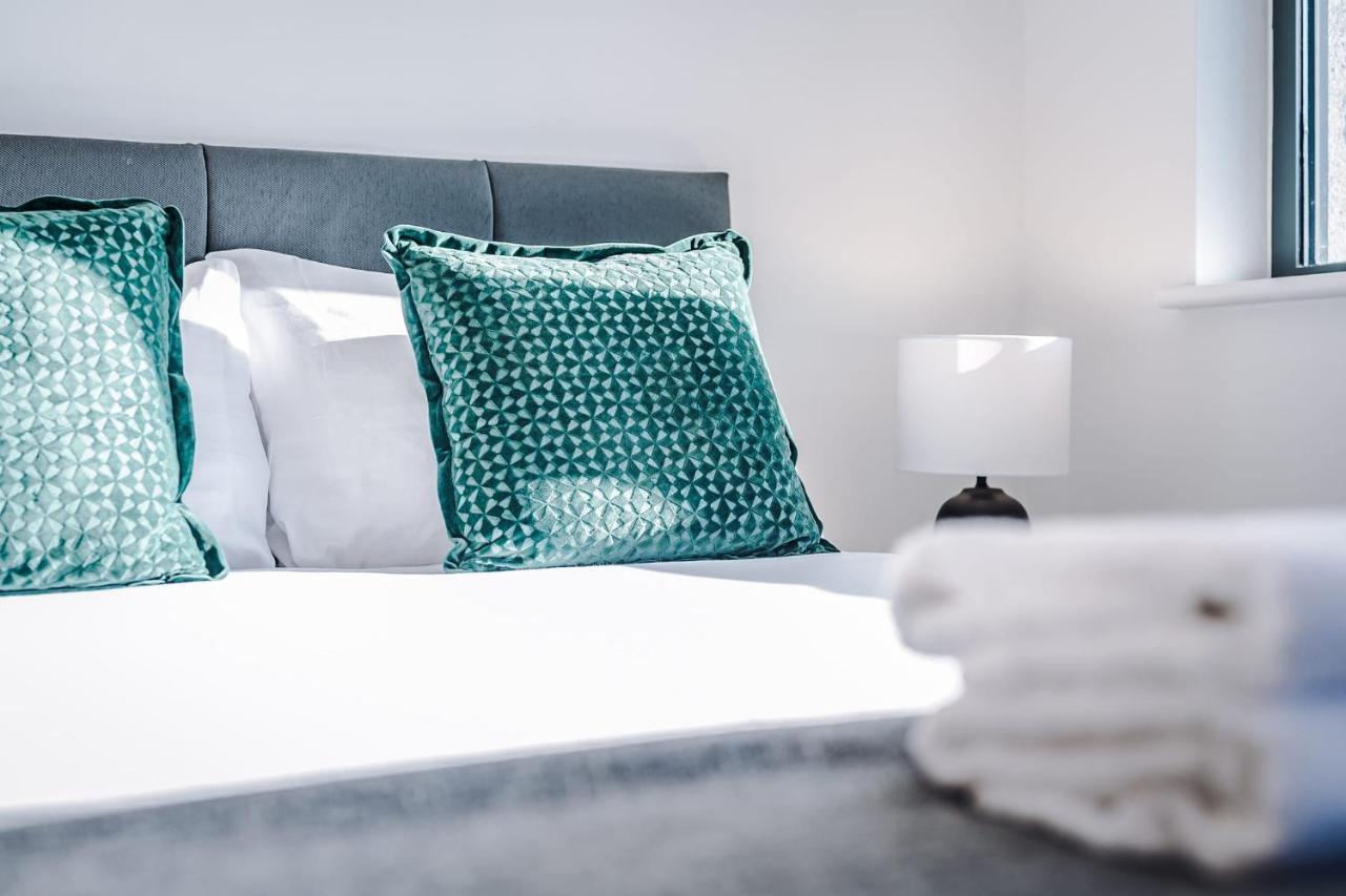 Host & - Standish Street Abode Apartment *